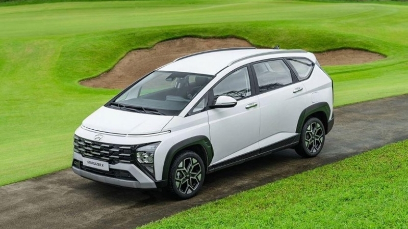 Hyundai Stargazer giảm giá sâu tại Việt Nam, ngang tầm xe hạng A