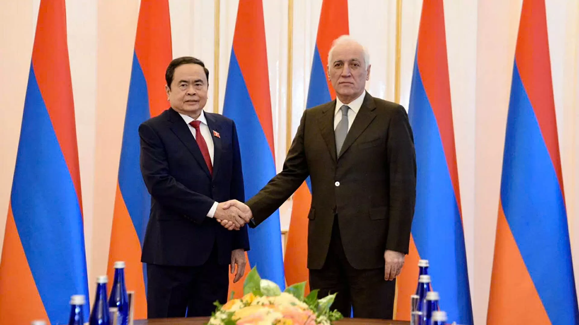 Chủ tịch Quốc hội Trần Thanh Mẫn hội kiến Tổng thống Armenia Vahagn Khachaturyan. (Nguồn: VOV)