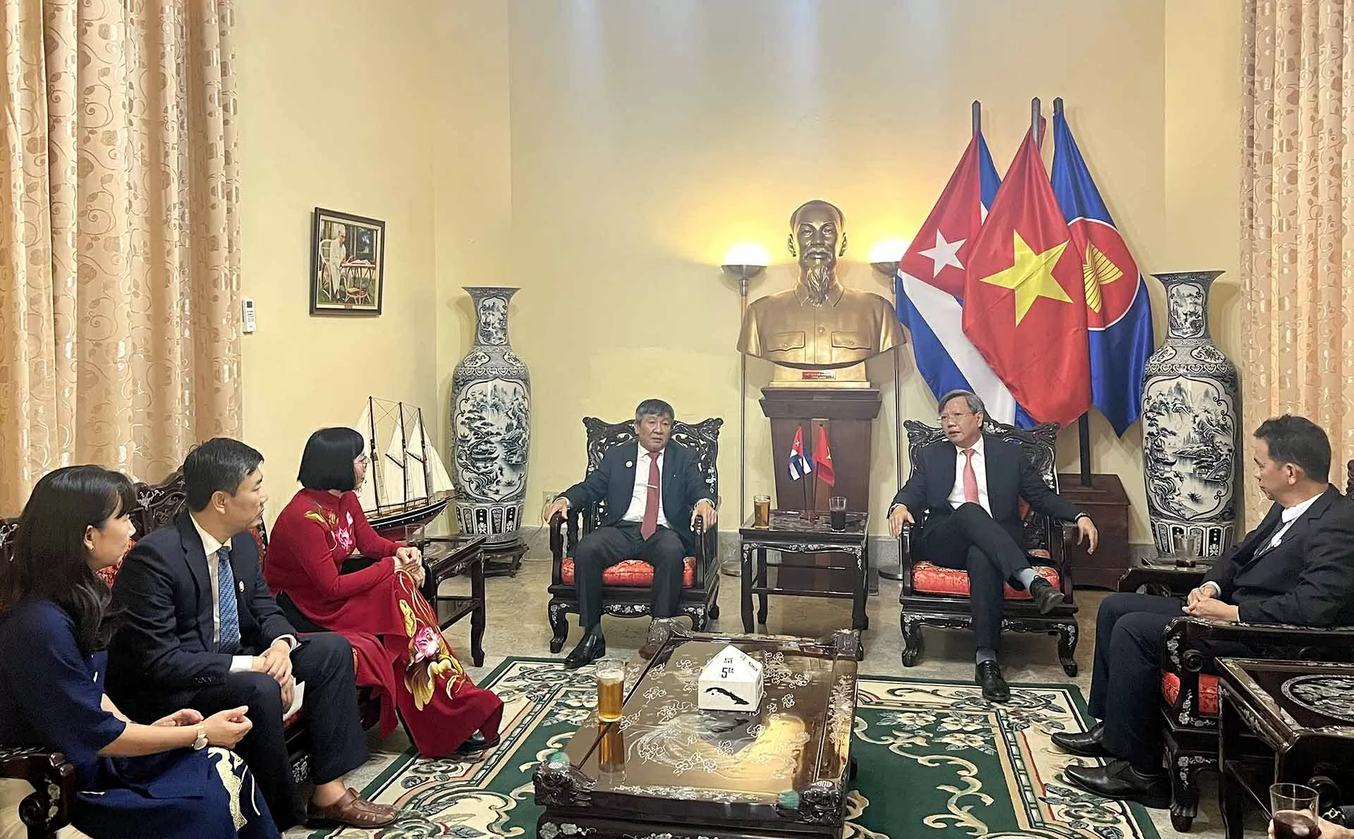 Thúc đẩy quan hệ hợp tác giữa Đồng Nai và tỉnh Pinar del Río, Cuba Thúc đẩy quan hệ hợp tác giữa Đồng Nai và tỉnh Pinar del Río, Cuba