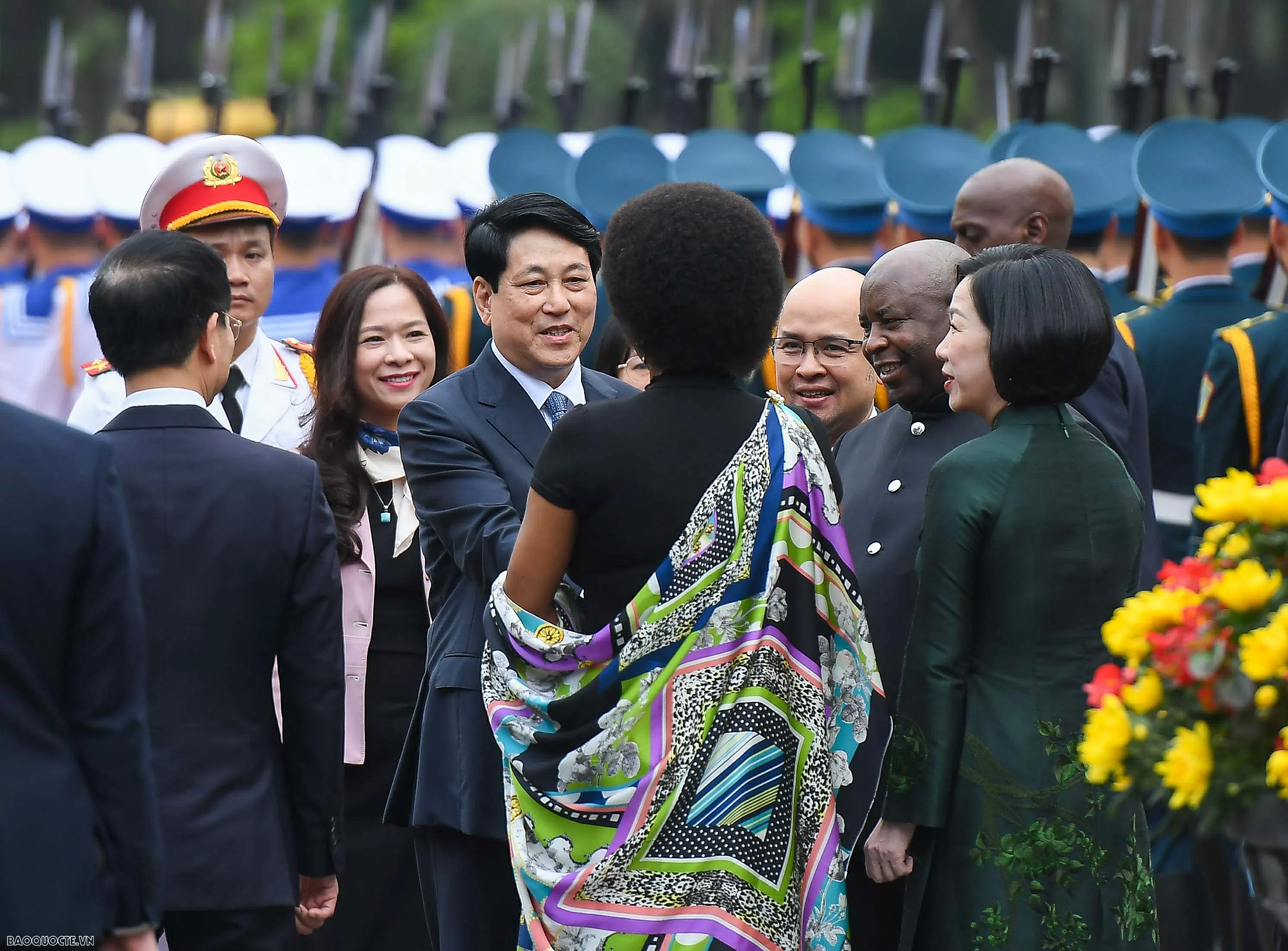 Chủ tịch nước Lương Cường chủ trì lễ đón chính thức Tổng thống Burundi Chủ tịch nước Lương Cường chủ trì lễ đón chính thức Tổng thống Burundi