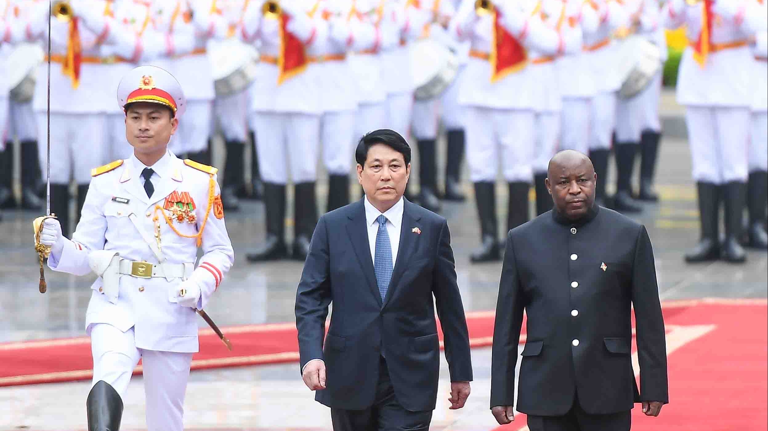 Chủ tịch nước Lương Cường chủ trì lễ đón chính thức Tổng thống Burundi