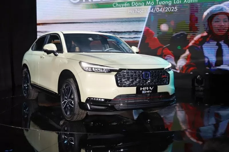 Giá xe Honda HR-V 2025 từ 699 triệu đồng Giá xe Honda HR-V 2025 từ 699 triệu đồng