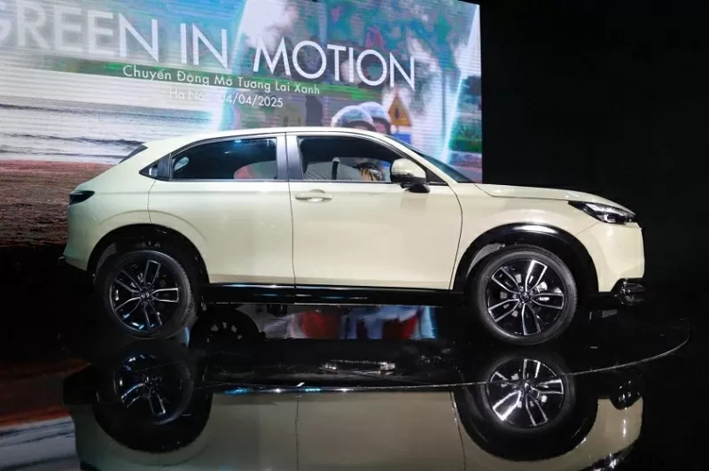 Honda HR-V 2025 có một vài thay đổi về mặt thiết kế so với thế hệ tiền nhiệm Honda HR-V 2025 có một vài thay đổi về mặt thiết kế so với thế hệ tiền nhiệm