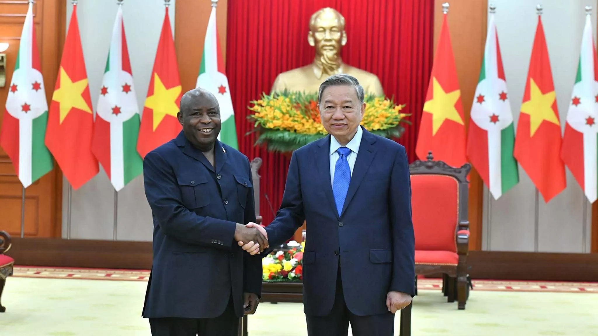 Tổng Bí thư Tô Lâm tiếp Tổng thống Cộng hòa Burundi