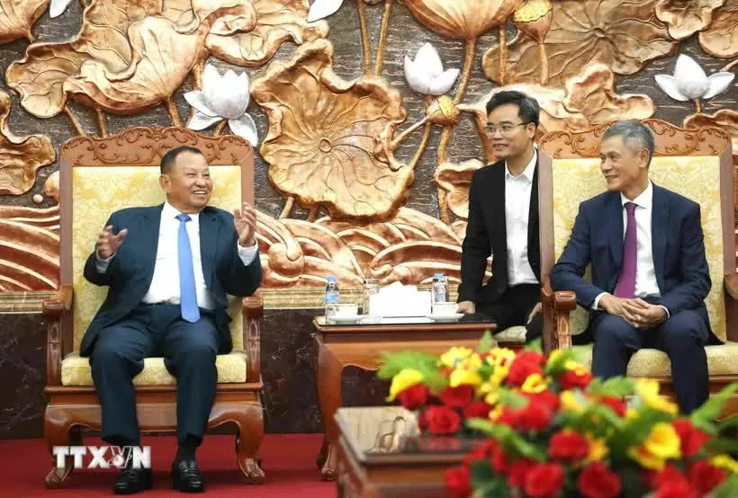 Tình hữu nghị và đoàn kết trong mối quan hệ bền chặt giữa Việt Nam và Campuchia Tình hữu nghị và đoàn kết trong mối quan hệ bền chặt giữa Việt Nam và Campuchia