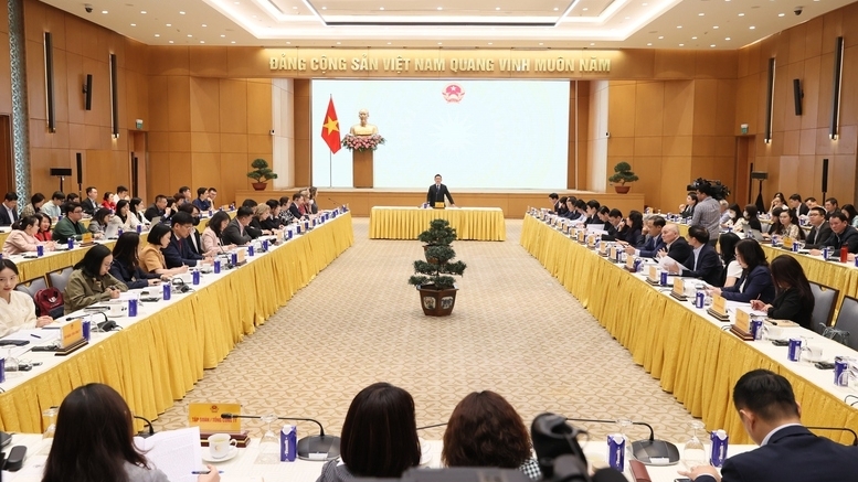 Ngành dệt may hiến kế giúp doanh nghiệp vượt qua 'bão thuế quan'