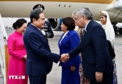 Chủ tịch Quốc hội bắt đầu tham dự Đại hội đồng IPU-150, thăm Uzbekistan