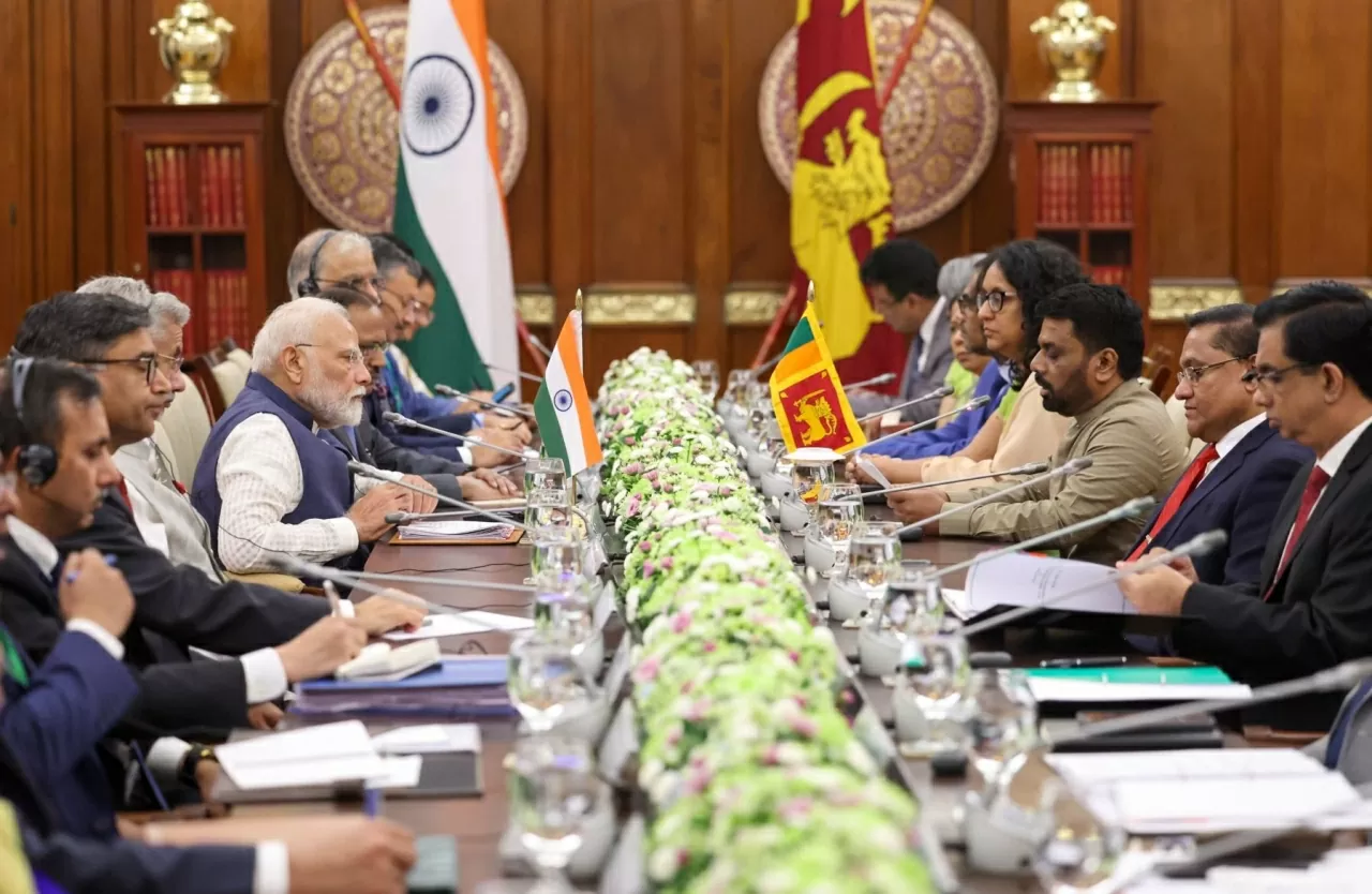 Tổng thống Sri Lanka Anura Kumara Dissanayake hội đàm với Thủ tướng Ấn Độ Narendra Modi, ngày 5/4/2025. (Nguồn: X)