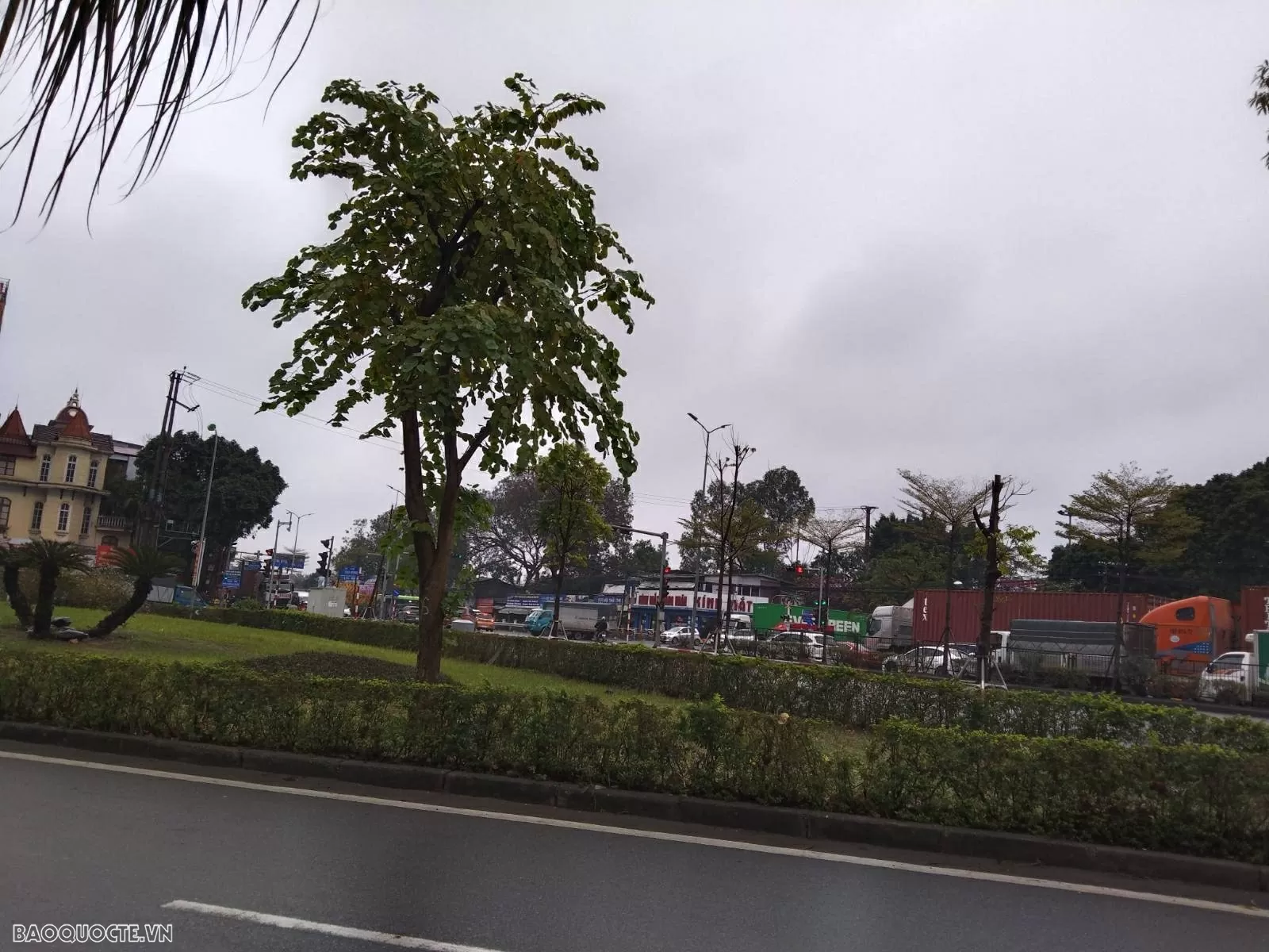 Dự báo thời tiết hôm nay (6/4): Bắc Bộ, Bắc Trung Bộ mưa nhỏ, vùng núi mưa rào và rải rác giông; Tây Nguyên, Nam Bộ có nắng nóng Dự báo thời tiết hôm nay (6/4): Bắc Bộ, Bắc Trung Bộ mưa nhỏ, vùng núi mưa rào và rải rác giông; Tây Nguyên, Nam Bộ có nắng nóng