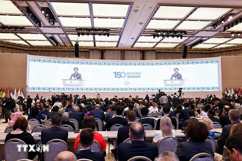 Chủ tịch Quốc hội Trần Thanh Mẫn đã dự Lễ khai mạc Đại hội đồng lần thứ 150 của Liên minh Nghị viện thế giới (IPU-150) với chủ đề “Hành động của nghị viện vì phát triển và công bằng xã hội. Chủ tịch Quốc hội Trần Thanh Mẫn dự Lễ khai mạc Đại hội đồng lần thứ 150 của Liên minh Nghị viện thế giới