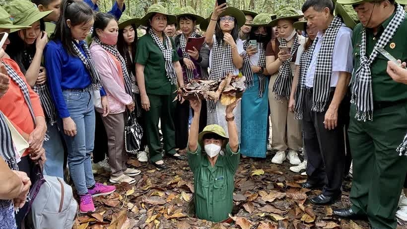 Về huyền thoại Địa đạo Củ Chi