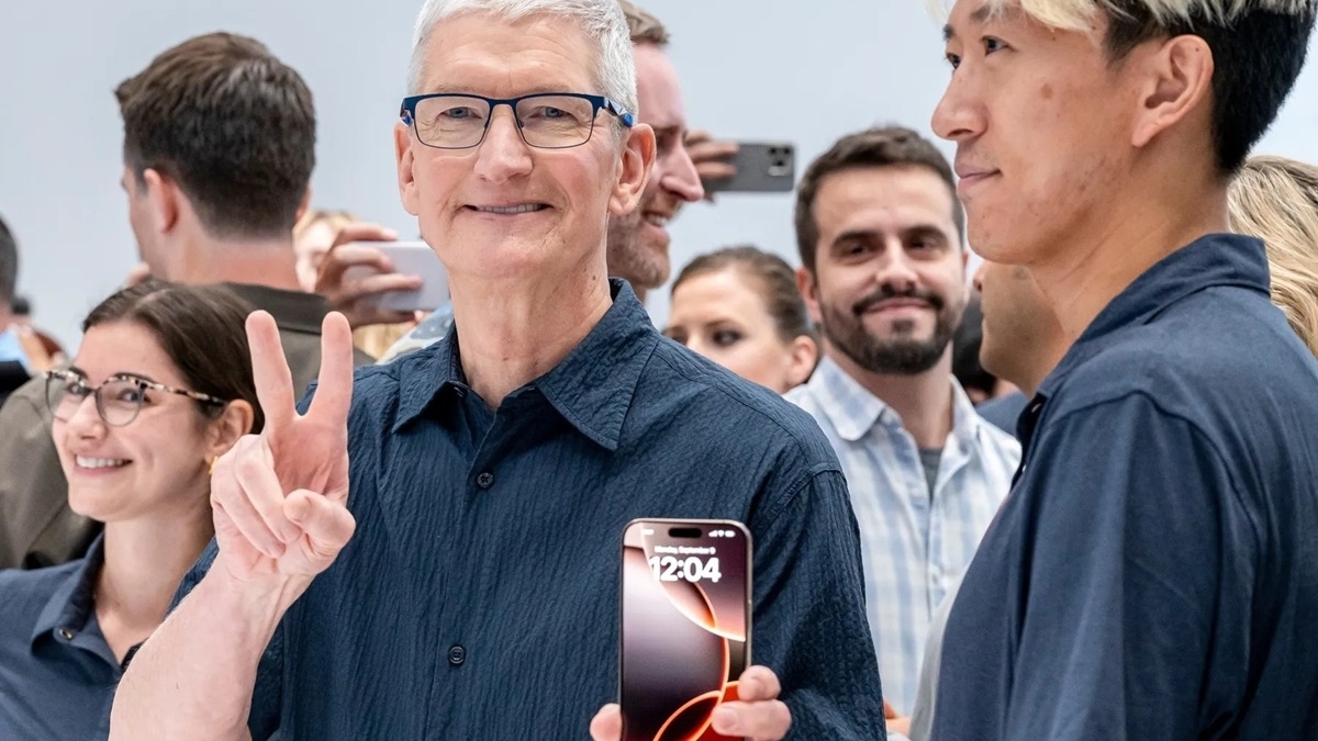 Mỹ áp thuế lên các địa bản sản xuất của Apple, giá iPhone tăng?