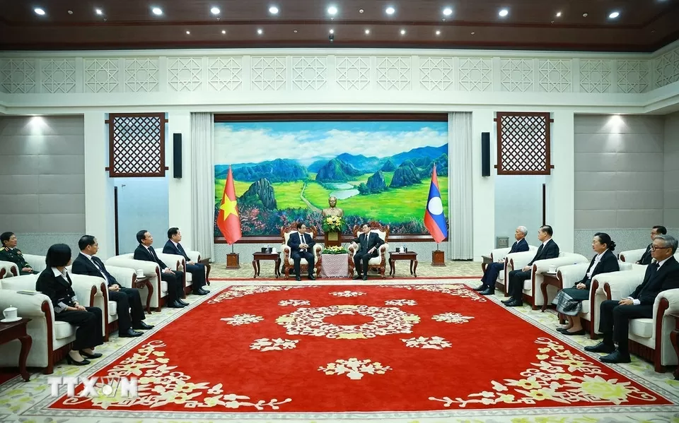 Thủ tướng Phạm Minh Chính dự Lễ truy điệu đồng chí Khamtay Siphandone và gặp gỡ lãnh đạo Lào. Thủ tướng Phạm Minh Chính gặp Tổng Bí thư, Chủ tịch nước CHDCND Lào Thongloun Sisoulith. Ảnh: Dương Giang/TTXVN Thủ tướng Phạm Minh Chính dự Lễ truy điệu đồng chí Khamtay Siphandone và gặp gỡ lãnh đạo Lào. Thủ tướng Phạm Minh Chính gặp Tổng Bí thư, Chủ tịch nước CHDCND Lào Thongloun Sisoulith. Ảnh: Dương Giang/TTXVN