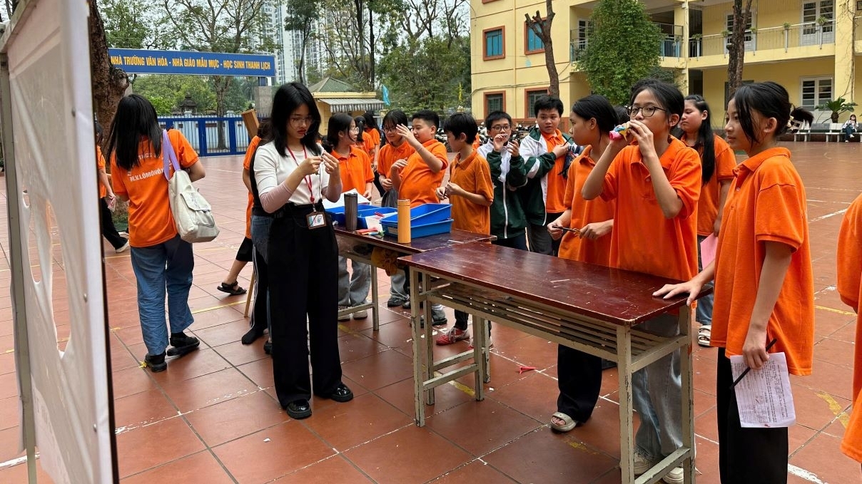 Để miễn học phí cho học sinh cả nước cần thêm 8.200 tỷ đồng