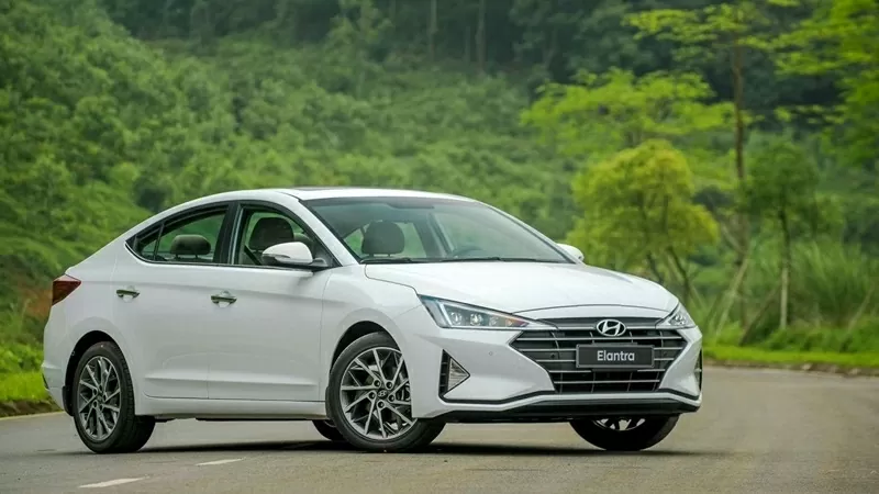 Top 4 xe sedan cũ giá dưới 500 triệu đồng đáng cân nhắc Top 4 xe sedan cũ giá dưới 500 triệu đồng đáng cân nhắc