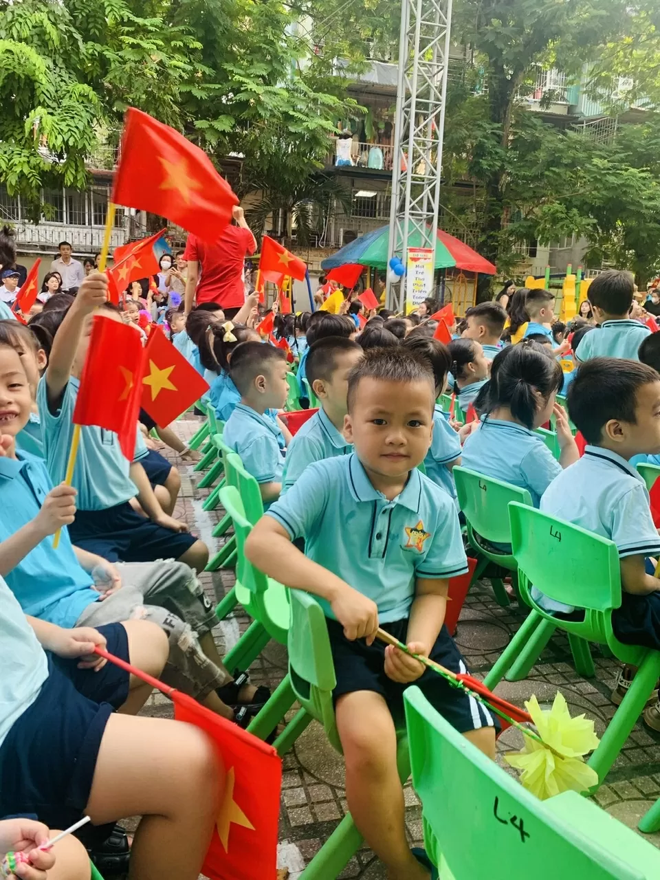 Lịch nghỉ lễ 30/4 và 1/5 của học sinh cả nước Lịch nghỉ lễ 30/4 và 1/5 của học sinh cả nước