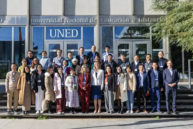 Tri thức không biên giới - kết nối Việt Nam và Tây Ban Nha Tri thức không biên giới - kết nối Việt Nam và Tây Ban Nha