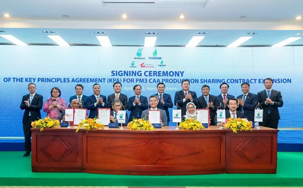 Phó Thủ tướng Bùi Thanh Sơn: Hợp tác PetroVietnam và Petronas biểu tượng của hợp tác quốc tế vì hòa bình và phát triển Phó Thủ tướng Bùi Thanh Sơn: Hợp tác PetroVietnam và Petronas biểu tượng của hợp tác quốc tế vì hòa bình và phát triển