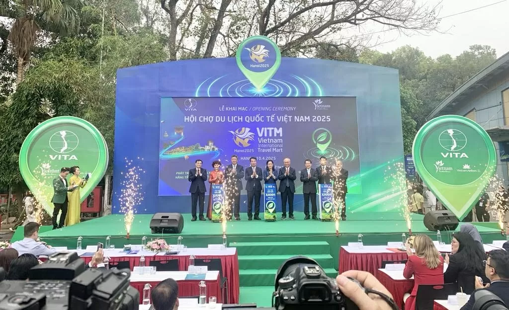 Hội chợ Du lịch quốc tế Việt Nam thu hút 16 quốc gia và vùng lãnh thổ Hội chợ Du lịch quốc tế Việt Nam thu hút 16 quốc gia và vùng lãnh thổ