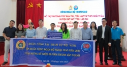 Công đoàn Bộ Ngoại giao hỗ trợ trường học huyện Bát Xát (Lào Cai) khắc phục hậu quả cơn bão số 3