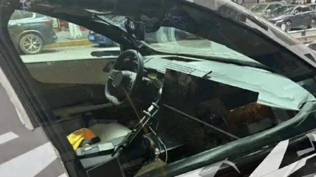 Hình ảnh nội thất bị rò rỉ của Mazda EZ-60 Hình ảnh nội thất bị rò rỉ của Mazda EZ-60