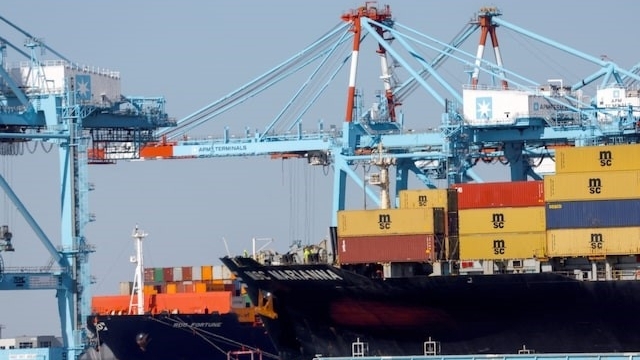 Mỹ tiếp tục giảm thuế 66% cho hàng Trung Quốc