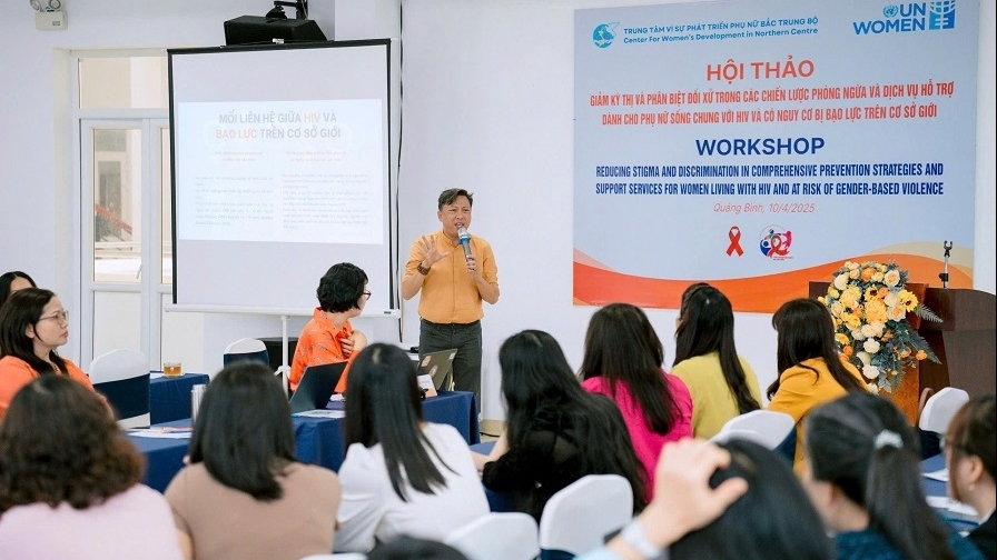 Giảm kỳ thị và phân biệt đối xử đối với phụ nữ sống chung với HIV và bị bạo lực giới