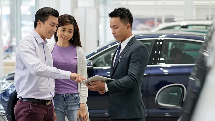 Tổng hợp các loại phí khi mua xe ô tô mới nhất năm 2025