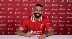 CHÍNH THỨC: Mohamed Salah ký hợp đồng mới với Liverpool