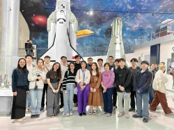 Ngày quốc tế Con người bay vào vũ trụ: Thắp ngọn lửa chinh phục những ước mơ của du học sinh tại Nga