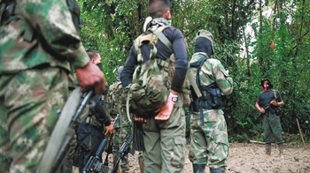 Colombia cảnh báo tình trạng các nhóm vũ trang ép buộc tuyển mộ trẻ em