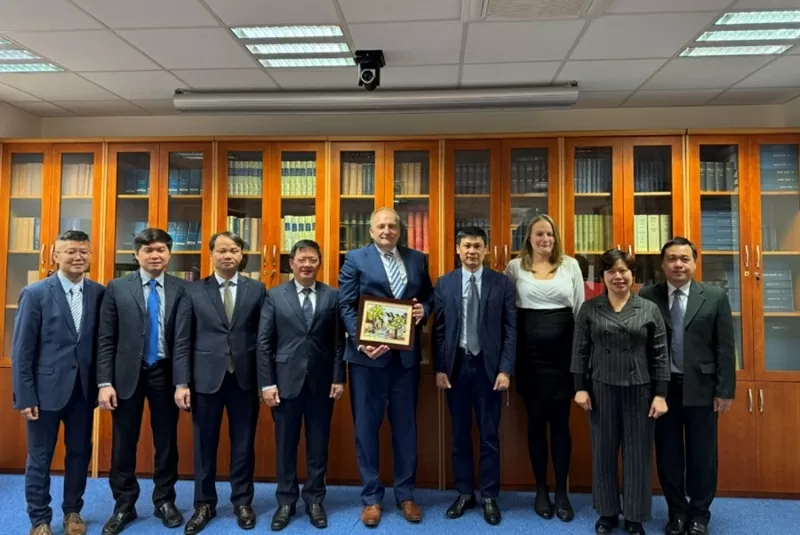 Các cơ quan pháp luật và tư pháp Việt Nam-Czech sẽ có nhiều hoạt động hợp tác trong tương lai Các cơ quan pháp luật và tư pháp Việt Nam-Czech sẽ có nhiều hoạt động hợp tác trong tương lai