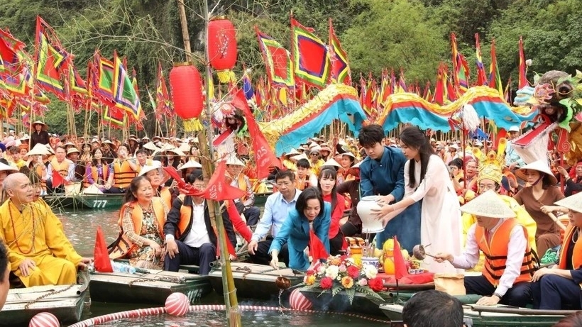 Nét văn hóa đặc sắc mang tên Lễ hội Tràng An