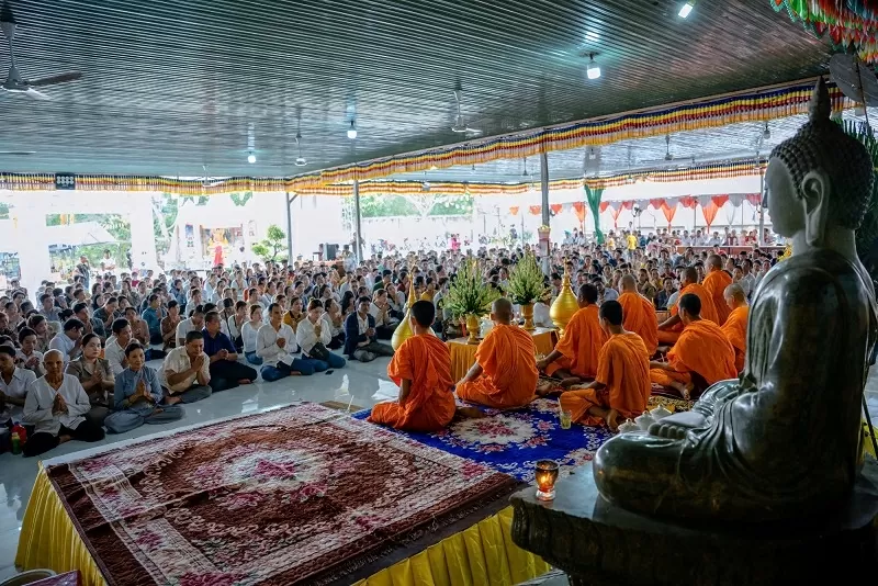 Người Khmer về chùa Tông Kim Quang đón Tết Chol Chnam Thmay Người Khmer về chùa Tông Kim Quang đón Tết Chol Chnam Thmay