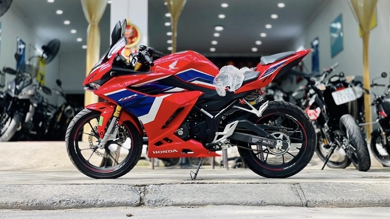 Cập nhật bảng giá xe Honda CBR150R mới nhất tháng 4/2025