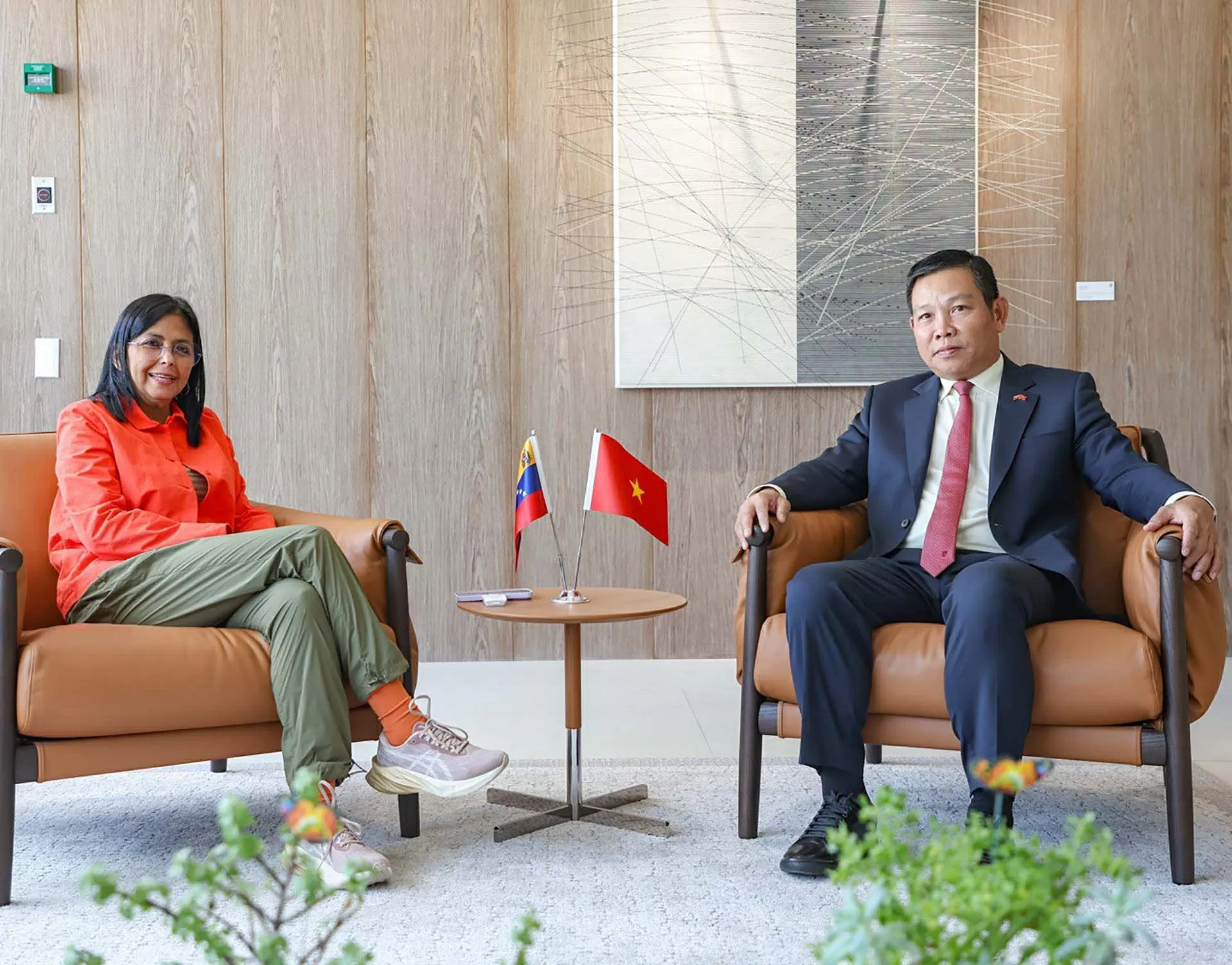 Venezuela tin tưởng Việt Nam vững bước vào kỷ nguyên phát triển Venezuela tin tưởng Việt Nam vững bước vào kỷ nguyên phát triển