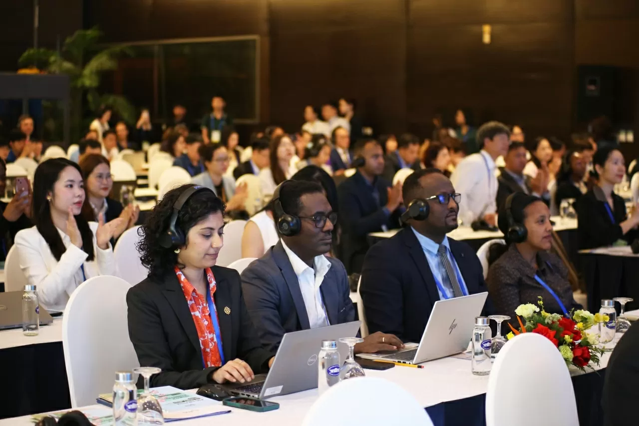 Toàn cảnh Diễn đàn đối thoại. (Ảnh: Thành Long) Toàn cảnh Diễn đàn đối thoại. (Ảnh: Thành Long)