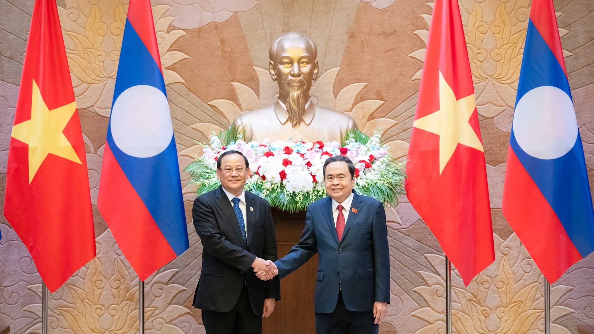 Quan hệ Việt Nam-Lào tiếp tục phát triển toàn diện trên tất cả các lĩnh vực