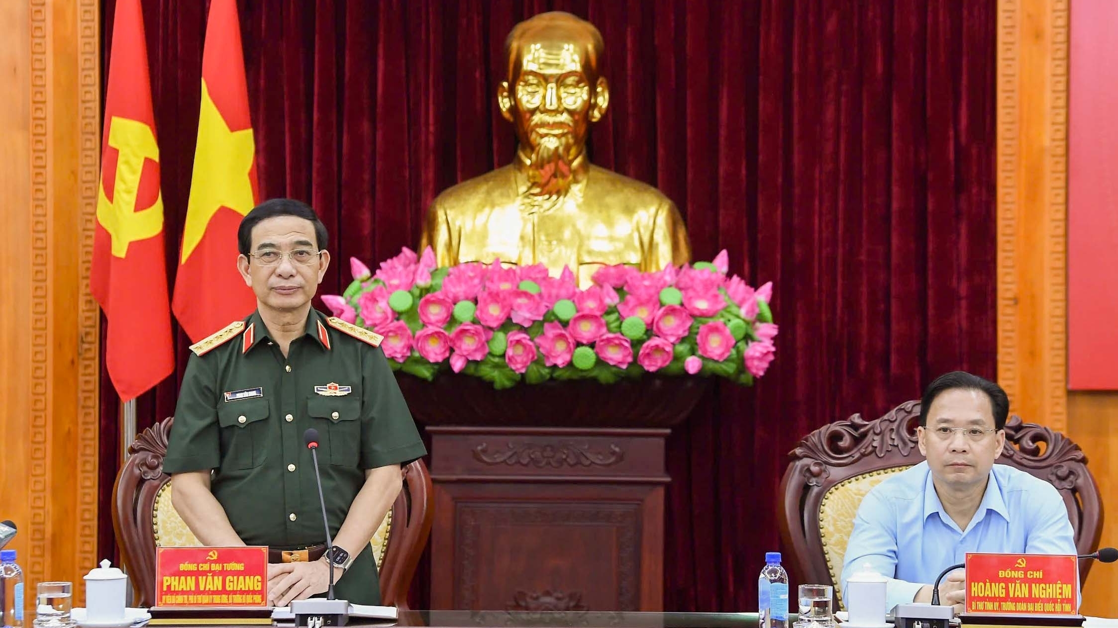 Đại tướng Phan Văn Giang, Bộ trưởng Bộ Quốc phòng làm việc với Ban Thường vụ Tỉnh ủy Lạng Sơn