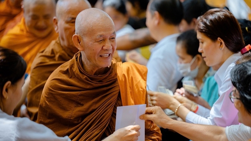 Đồng bào Khmer tại TP. Hồ Chí Minh đón Tết Chol Chnam Thmay ở chùa Candaransi