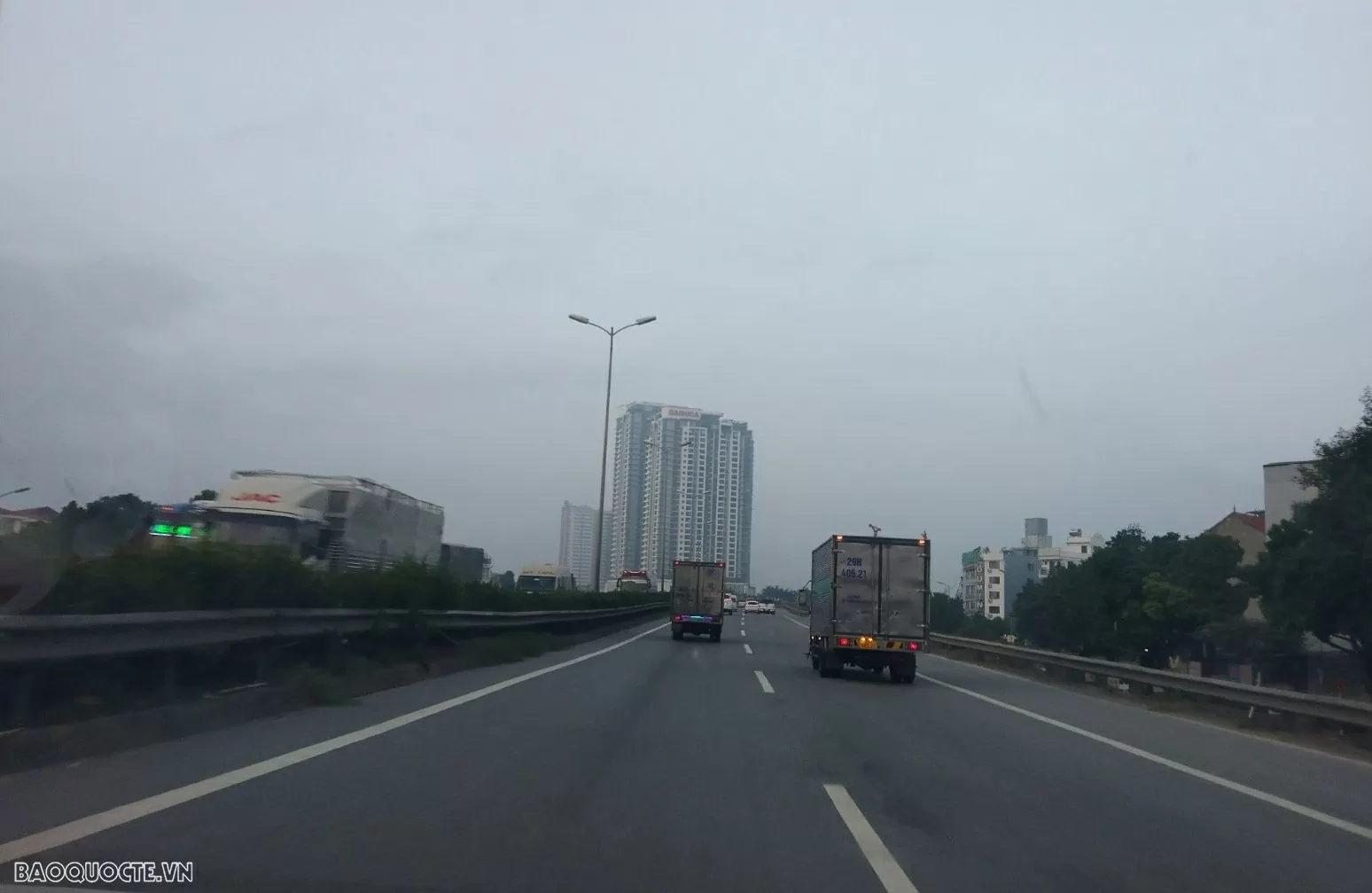 Tại sao lái xe ô tô trên đường cao tốc khó hơn so với chạy trong phố? Tại sao lái xe ô tô trên đường cao tốc khó hơn so với chạy trong phố?