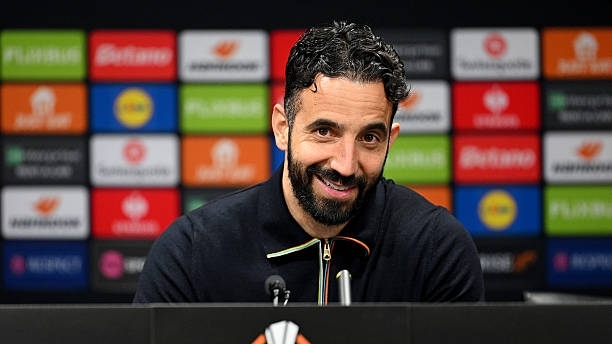 HLV Amorim chỉ vấn đề lớn nhất của Man Utd