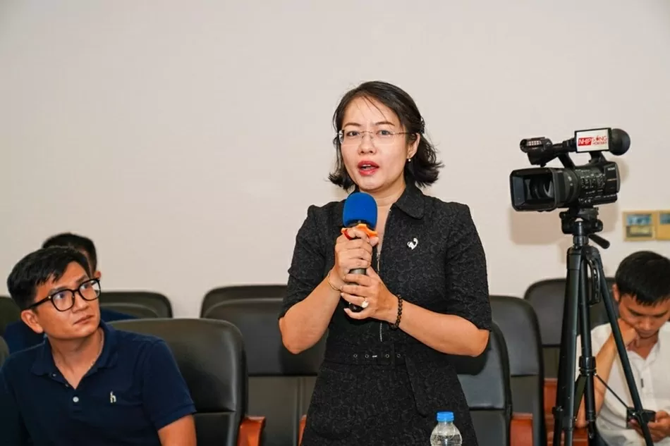 Bà Nguyễn Thị Hoài Phượng - Bí thư Đoàn Sở Văn hóa và Thể thao Thành phố Hồ Chí Minh.