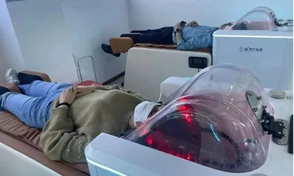 Dịch vụ gội đầu ứng dụng trí tuệ nhân tạo hút khách ở Quảng Châu, Trung Quốc Dịch vụ gội đầu ứng dụng trí tuệ nhân tạo hút khách ở Quảng Châu, Trung Quốc