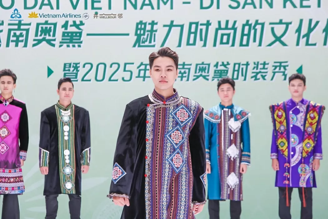 Áo dài Việt Phượng: Lan tỏa vẻ đẹp và giá trị Việt Nam khắp năm châu Áo dài Việt Phượng: Lan tỏa vẻ đẹp và giá trị Việt Nam khắp năm châu