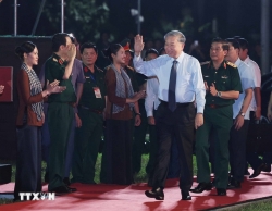 Tổng Bí thư Tô Lâm dự Chương trình nghệ thuật Đất nước trọn niềm vui