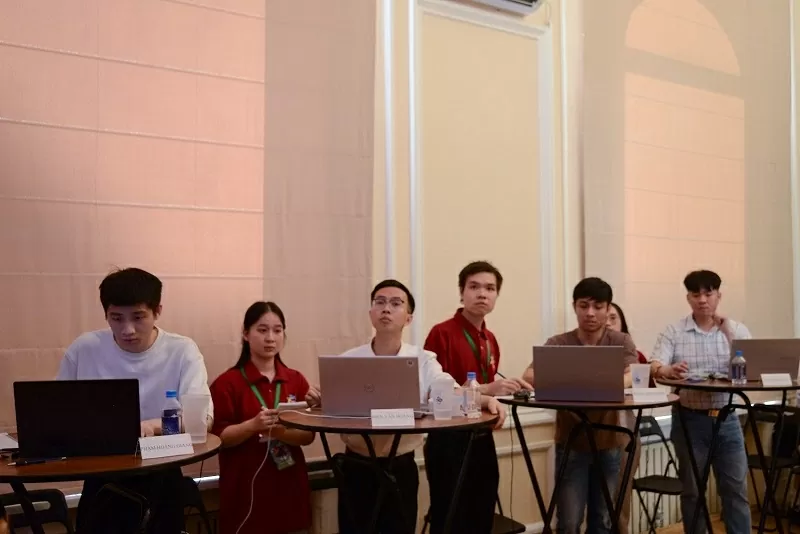 Hội sách Mầm 2025 thu hút đông đảo thanh niên, sinh viên tại Nga Hội sách Mầm 2025 thu hút đông đảo thanh niên, sinh viên tại Nga