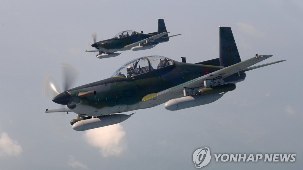 Hàn Quốc: Máy bay tấn công vô tình thả rơi súng vì phi công... 'ấn nhầm nút'