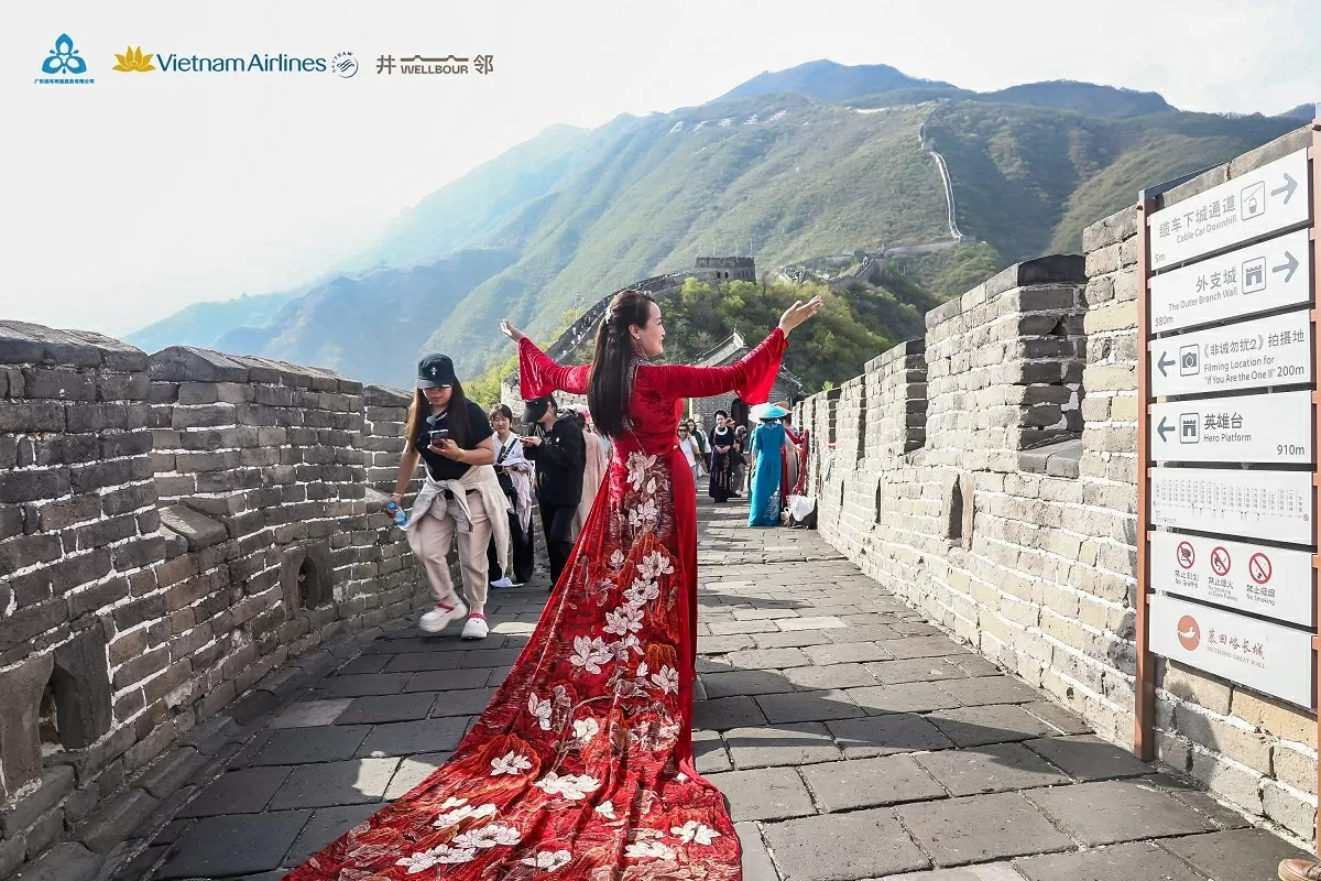 Thông qua tà áo dài tăng cường quảng bá hình ảnh, văn hóa, đất nước, con người Việt Nam, để văn hóa áo dài ngày càng gắn bó và lan tỏa trong đời sống tinh thần người Việt và bè bạn quốc tế.