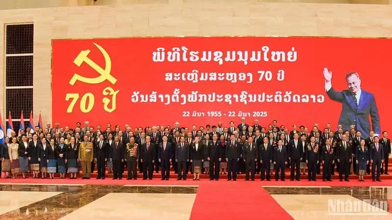 Đại sứ Nguyễn Minh Tâm: Chuyến thăm dịp năm mới Bun Pi May của Chủ tịch nước Lương Cường gửi gắm kỳ vọng mới về quan hệ đặc biệt Việt Nam-Lào Đại sứ Nguyễn Minh Tâm: Chuyến thăm dịp năm mới Bun Pi May của Chủ tịch nước Lương Cường gửi gắm kỳ vọng mới về quan hệ đặc biệt Việt Nam-Lào